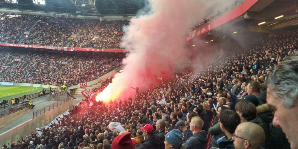 Sfeerfoto's van Ajax tegen Feyenoord