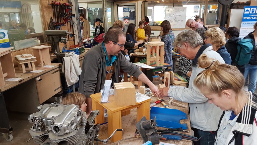 AmbachtsPleinFestival tijdens 10-jarig jubileum Openbare Werkplaats