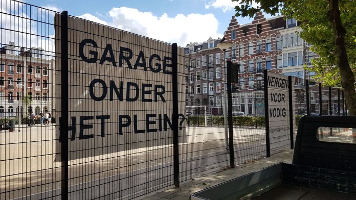 Nieuw verzet tegen parkeergarage onder 'Bieber-pleintje' Nieuw verzet tegen parkeergarage onder 'Bieber-pleintje'