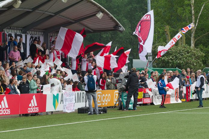 Ajax Vrouwen openen Eredivisie met 2-0 zege op Achilles '29 Ajax Vrouwen openen Eredivisie met 2-0 zege op Achilles '29