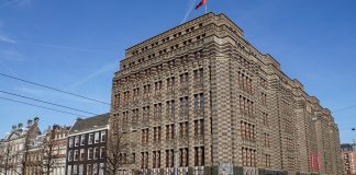 Amsterdam viert 742e verjaardag Amsterdam viert 742e verjaardag