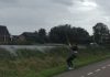 Kite avonturiers op de Amstel (don’t try this at home) Kite avonturiers op de Amstel (don't try this at home)