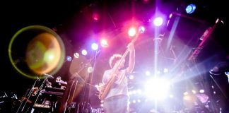 NIEUWE NAMEN TRANSITION FESTIVAL 2018 BEVESTIGD O.A. DHAFER YOUSSEF, JOHN SURMAN, MONK’S CASINO EN SONS OF KEMET TOEGEVOEGD AAN HET PROGRAMMA Op zaterdag 14 april vindt de derde editie plaats van jazzfestival Transition in alle zalen van het Utrechtse TivoliVredenburg.