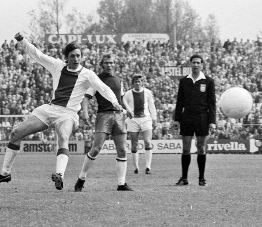 Stadionplein wordt omgedoopt tot Johan Cruijffplein Stadionplein wordt omgedoopt tot Johan Cruijffplein