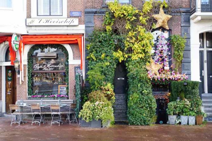 Cafe-t-hooischip C1 Blog: leuke dingen te doen in Amsterdam dinsdag 6 maart