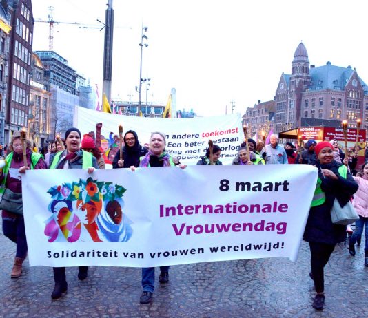 INTERNATIONALE VROUWENDAG WERELDWIJD NOG STEEDS HARD NODIG