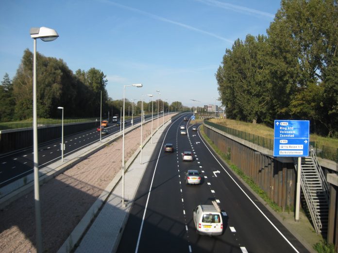 nieuwe leeuwardeweg amsterdam -min