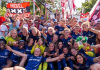 Ajax Vrouwen prolongeren titel na winst op FC Twente Ajax Vrouwen prolongeren titel na winst op FC Twente Prachtig Amsterdams sportnieuws. De Ajax Vrouwen zijn op tweede Pinksterdag voor de tweede keer op rij landskampioen geworden. De Amsterdamse ploeg won na een bloedstollend duel in Amsterdam Zuid-Oost na een 0-1 achterstand uiteindelijk met 2-1.