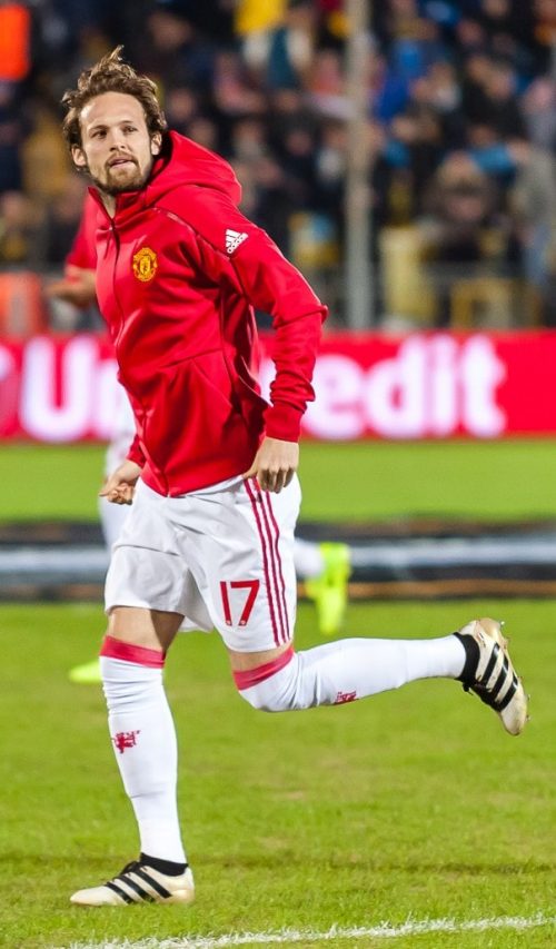 Daley Blind keert terug op het oude nest. Daley Blind keert terug op het oude nest.