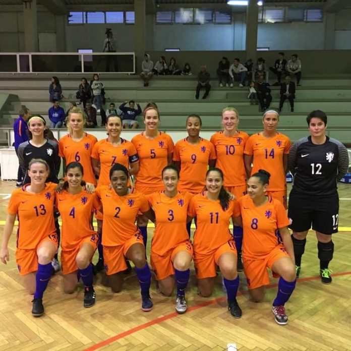 CANAL PARADE 2018: EREDIVISIE VROUWEN ZAALVOETBAL BOOT CANAL PARADE 2018: EREDIVISIE VROUWEN ZAALVOETBAL BOOT