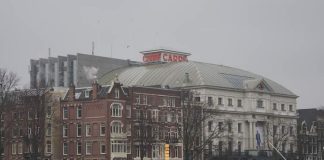 JEROEN VAN KONINGSBRUGGE VOOR HET EERST IN CARRÉ