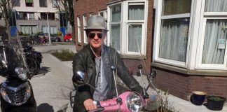 Zij zijn groot en ik ben klein