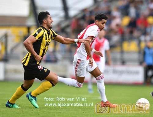 Eerste elftal Ajax amateurs uitgeschakeld in de beker Eerste elftal Ajax amateurs uitgeschakeld in de beker
