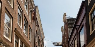 Verdacht voorwerp in de Voetboogstraat blijkt explosief Verdacht voorwerp in de Voetboogstraat blijkt explosief