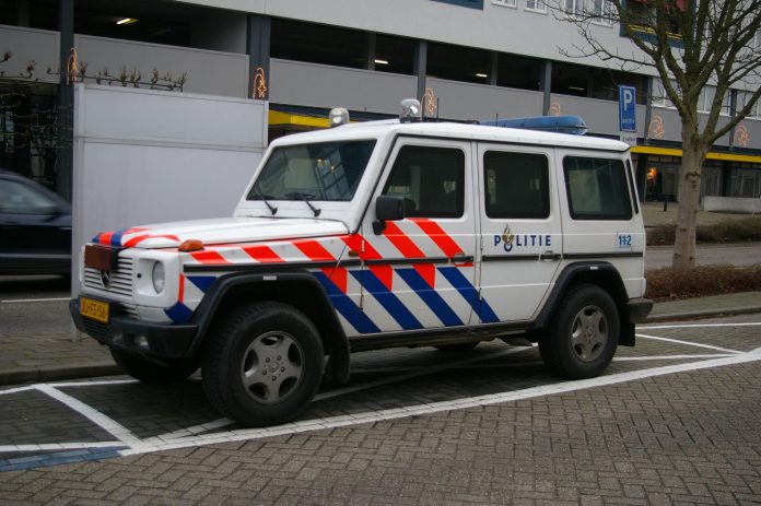 Recherche zoekt getuigen dodelijk steekincident Amsterdam Oost