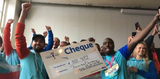 Hardlopers rennen ruim een ton bijeen voor KWF Kankerbestrijding Hardlopers rennen ruim een ton bijeen voor KWF Kankerbestrijding