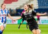 Jansen helpt Ajax Vrouwen op valreep aan punt Jansen helpt Ajax Vrouwen op valreep aan punt