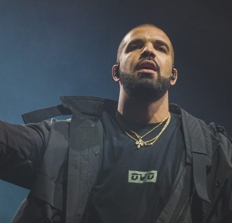 DRAKE KONDIGT EUROPESE DATA ASSASSINATION VACATION TOUR AAN