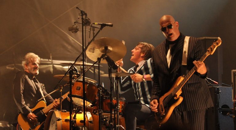 TRIGGERFINGER VIERT JUBILEUM MET BIJZONDERE SHOWS