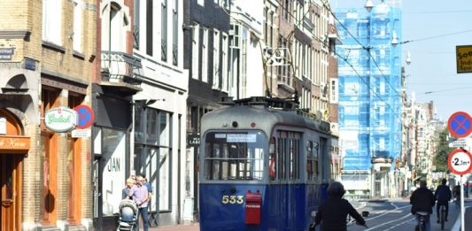 Is de Utrechtsestraat gezellig om te winkelen in Amsterdam? Is de Utrechtsestraat gezellig om te winkelen in Amsterdam?