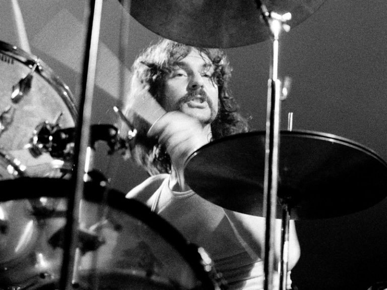 NICK MASON'S SAUCERFUL OF SECRETS NAAR HET RAI THEATER