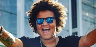 Ambitieuze beroepsentertainer DiVine: “Er komt nog zoveel moois aan” Ambitieuze beroepsentertainer DiVine: "Er komt nog zoveel moois aan"