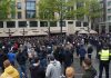 Engelsen zingen vast in voor Ajax tegen Tottenham Engelsen zingen vast in voor Ajax tegen Tottenham