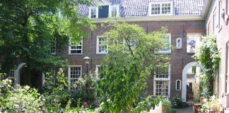 Partij van de Ouderen: Bescherm binnenplaatsjes en gangen Jordaan Partij van de Ouderen: Bescherm binnenplaatsjes en gangen Jordaan