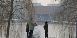 4 en 5 mei in Amsterdam waarschijnlijk natte bedoening 4 en 5 mei in Amsterdam waarschijnlijk natte bedoening