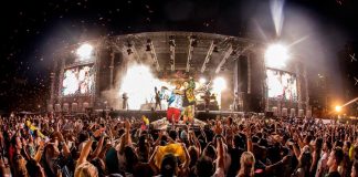 Becky G vervangt Wisin Y Yandel bij Pal Mundo Outdoor 2019 Becky G vervangt Wisin Y Yandel bij Pal Mundo Outdoor 2019