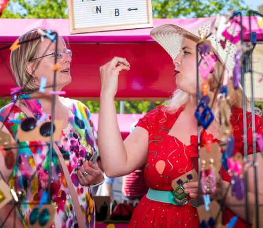 Leuke zomermarkt op Plein ’40-‘45 Leuke zomermarkt op Plein ’40-‘45