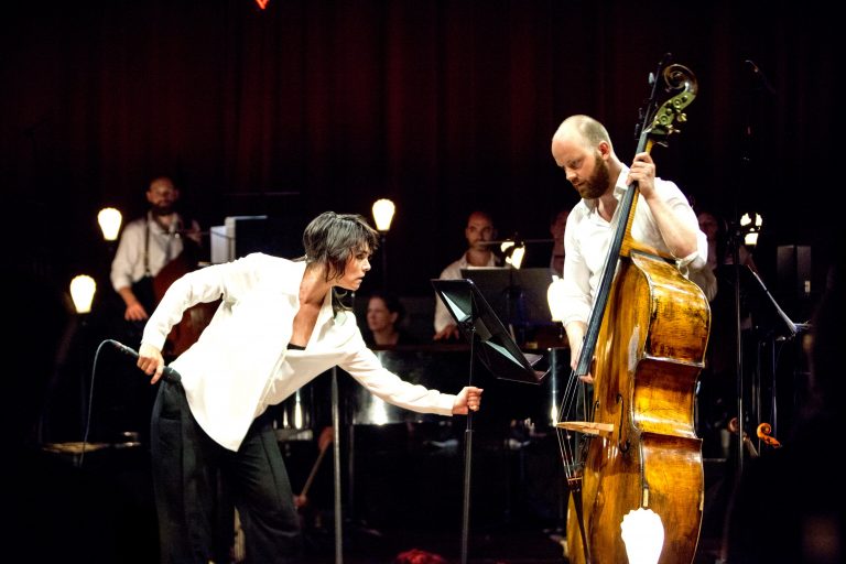 Wende en Amsterdam Sinfonietta vieren de liefde in Carré