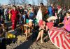 Geen Unox-mutsen tijdens Nieuwjaarsduik: “Omdat het leuk moet blijven” Geen Unox-mutsen tijdens Nieuwjaarsduik: “Omdat het leuk moet blijven”