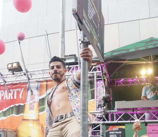 Gemeente Amsterdam kent 35.000 euro aan subsidie toe voor Songfestival viering in Reguliersdwarsstraat” Gemeente Amsterdam kent 35.000 euro aan subsidie toe voor Songfestival viering in Reguliersdwarsstraat”