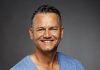 Het verhaal achter “The gayest show on Earth” Het verhaal achter “The gayest show on Earth”