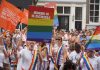 Boswachtersboot vaart mee tijdens Canal Parade 2020