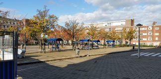 WOENSDAG 4 MAART OFFICIELE OPENING CRUYFF COURT OP BALBOAPLEINTJE WOENSDAG 4 MAART OFFICIELE OPENING CRUYFF COURT OP BALBOAPLEINTJE