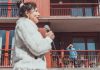 Tolhuistuin trakteert bewoners in Noord met pop up opera Tolhuistuin trakteert bewoners in Noord met pop up opera
