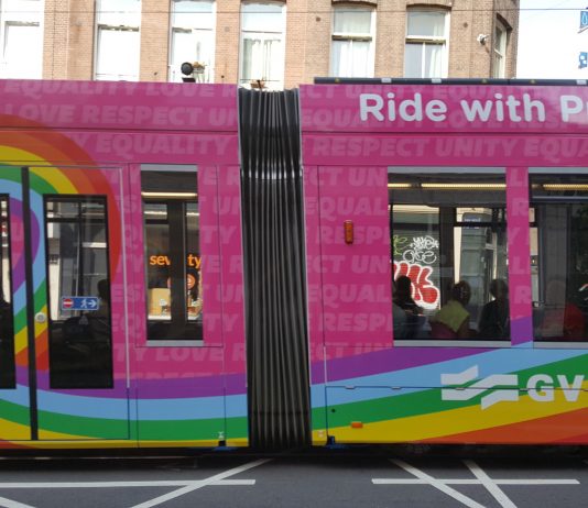 Bestuur Pride Amsterdam treedt af na onenigheid rondom voorzitter Bestuur Pride Amsterdam treedt af na onenigheid rondom voorzitter