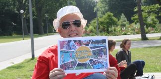 ‘Groeten uit het Noorderpark’ voor helden en buurtgenoten ‘Groeten uit het Noorderpark’ voor helden en buurtgenoten