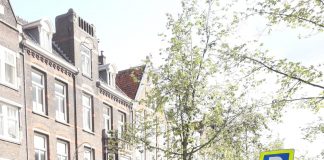 Gemeente Amsterdam gaat harder optreden tegen het coronavirus Gemeente Amsterdam gaat harder optreden tegen het coronavirus