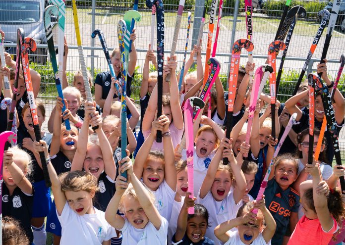 Hockeyclub Diemen krijgt bekroning op inzet van afgelopen 3 jaar Hockeyclub Diemen krijgt bekroning op inzet van afgelopen 3 jaar