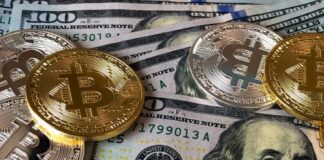Bitcoinkoers daalt weer naar 34.000 dollar Bitcoinkoers daalt weer naar 34.000 dollar