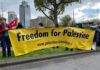 Duizenden mensen demonstreren om solidariteit aan Palestina te uiten Duizenden mensen demonstreren om solidariteit aan Palestina te uiten