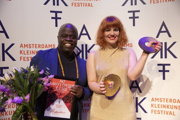Collin Edson en Valentina Tóth