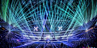 Armin van Buuren, Martin Garrix, Tiësto, Afrojack & Nicky Romero (II=I) treden op voor 40.000 fans bij AMF Armin van Buuren, Martin Garrix, Tiësto, Afrojack & Nicky Romero (II=I) treden op voor 40.000 fans bij AMF
