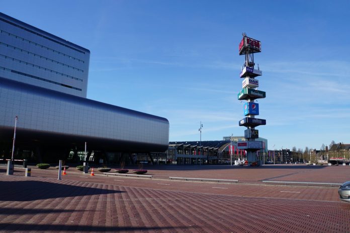 MICHAEL FLATLEY'S LORD OF THE DANCE GEEFT EXTRA SHOW IN RAI IN AMSTERDAM OP 13 OKTOBER