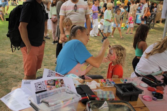 Feestelijke Parkspeeldag in Noorderpark