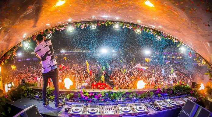 TOMORROWLAND VIERT 20-JARIG JUBILEUM MET "TOMORROWLAND PRESENTS OUR STORY 2024" OP VRIJDAG 18 OKTOBER IN DE ZIGGO DOME