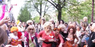 Legendarische Drag Olympics op de Dam tijdens Pride Amsterdam